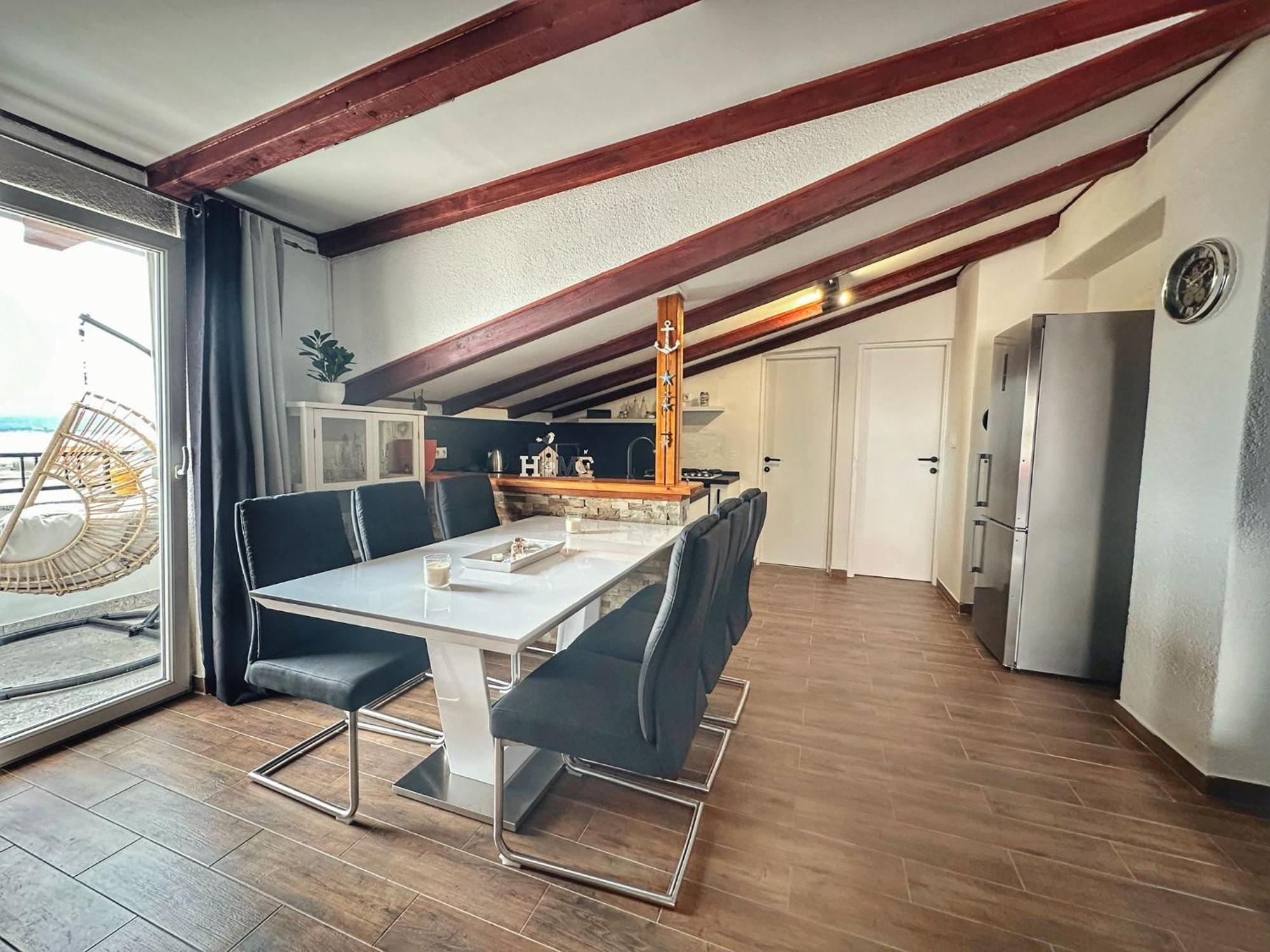 Knezevic Apartments ซริกเวนิซา ภายนอก รูปภาพ